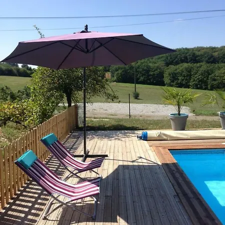 La Grange بيت للعطل