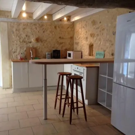 Semesterbostad La Grange *